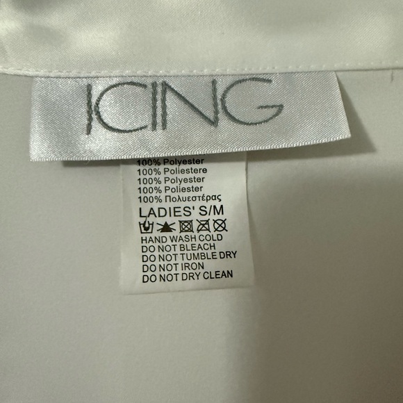 Icing Bridal Robe - Picture 5 of 5